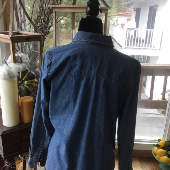 Chaps by Ralph Lauren denim shirt - Picture 3 of 3